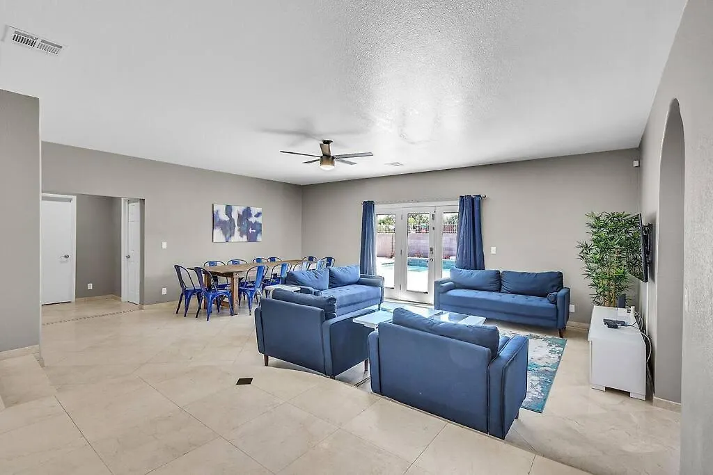 Grand Casa 7 Bdr/4 Ba 15 Beds Sleeps Up To 24 Villa Las Vegas USA